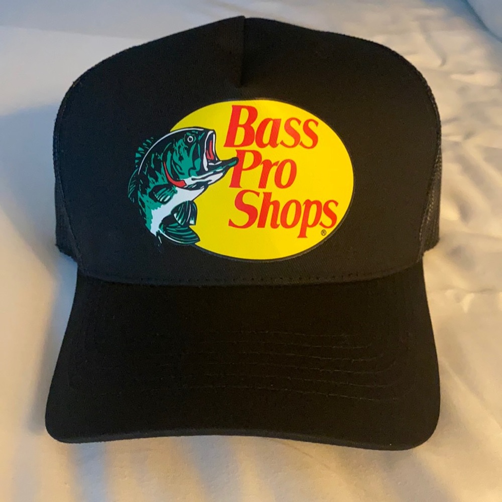 Authentic bass pro shop trucker hat